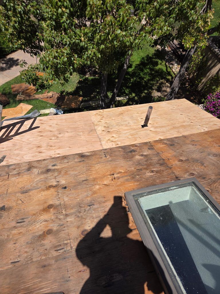 Roof tile repair in del mar ca